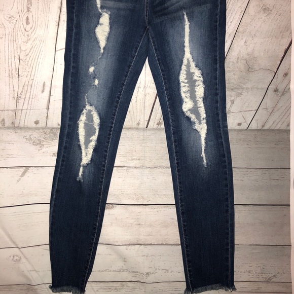 Denim - Picture 7 of 7